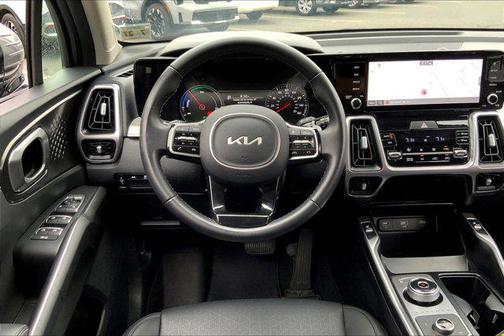 2022 Kia Sorento Hybrid S