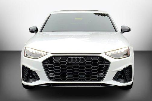 2023 Audi A4 45 S line Premium Plus
