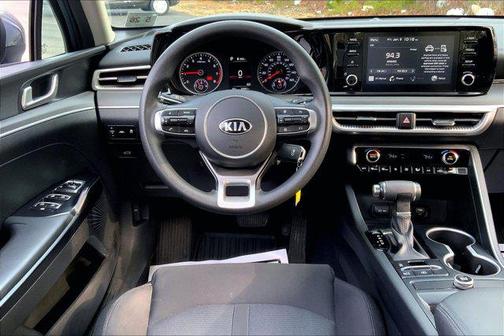 2021 Kia K5 LX
