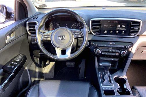 2022 Kia Sportage EX