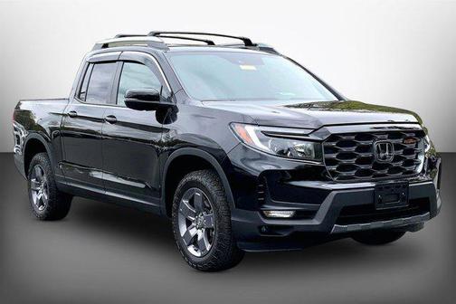 Crystal Black Pearl 2025 Honda Ridgeline TrailSport