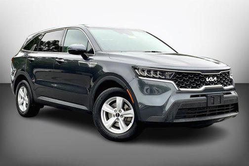 2022 Kia Sorento LX
