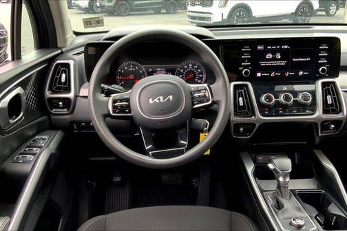 2022 Kia Sorento LX