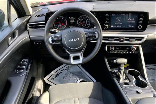 Gravity Gray 2022 Kia K5 LXS