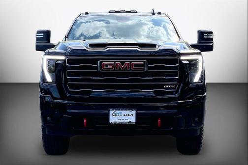 Onyx Black 2025 GMC Sierra 2500 AT4