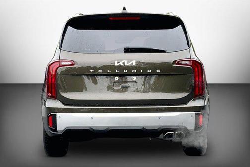 Dark Moss 2024 Kia Telluride S