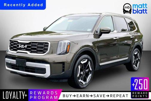 Dark Moss 2024 Kia Telluride S
