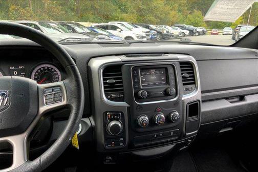 2022 RAM 1500 Classic Warlock Quad Cab 4x4 6'4' Box