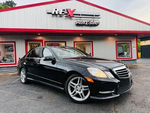 Black 2013 Mercedes-Benz E-Class E 350 4MATIC Sedan 4D