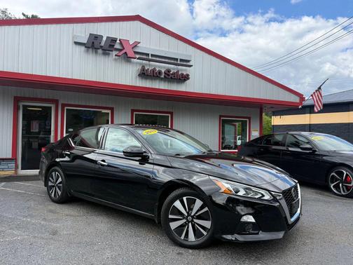Super Black 2019 Nissan Altima 2.5 SL