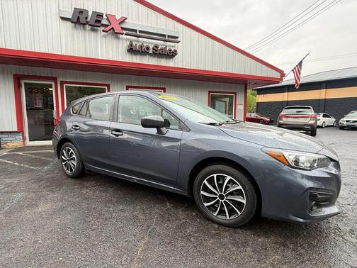 2017 Subaru Impreza 2.0i