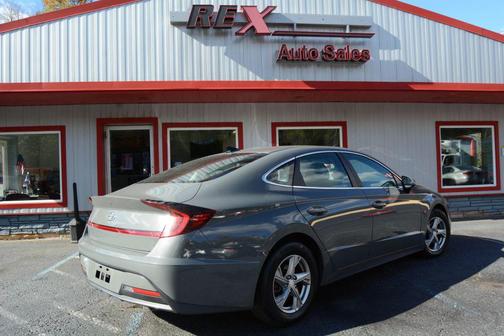 2021 Hyundai SONATA SE