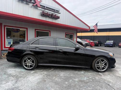 2015 Mercedes-Benz E-Class E 350 4MATIC Sedan 4D