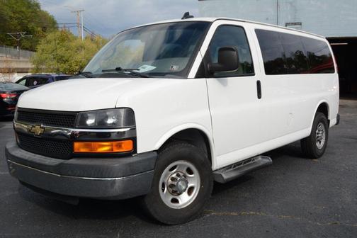 2016 Chevrolet Express 3500 LT