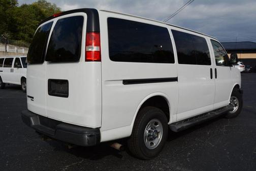 2016 Chevrolet Express 3500 LT