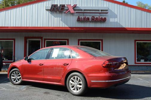 2018 Volkswagen Passat 2.0T S