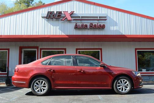 2018 Volkswagen Passat 2.0T S