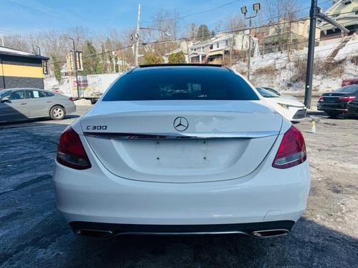 2016 Mercedes-Benz C-Class C 300 Sedan 4D
