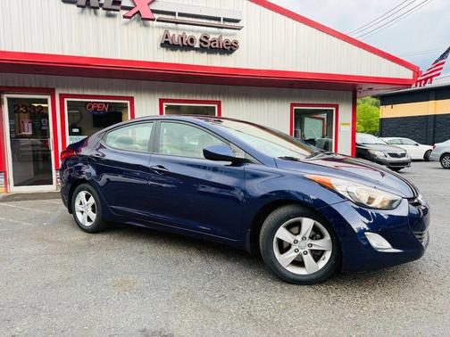 Blue 2013 Hyundai ELANTRA GLS