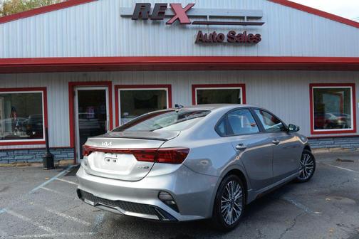 2022 Kia Forte GT-Line