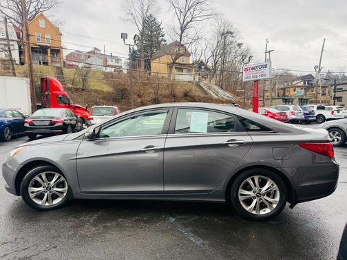 2012 Hyundai SONATA Limited