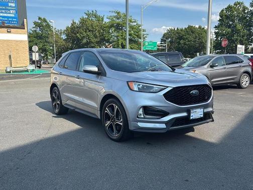 2020 Ford Edge ST