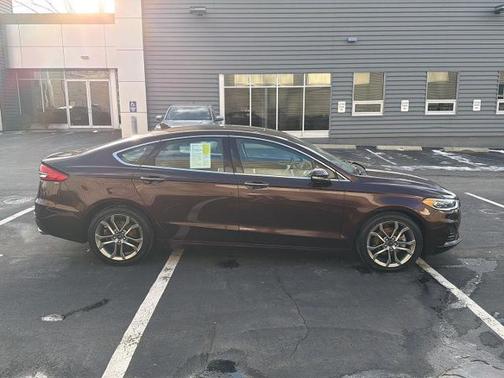 2019 Ford Fusion SEL