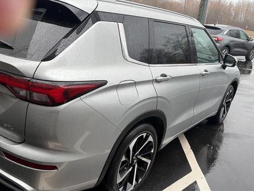 2022 Mitsubishi Outlander SEL