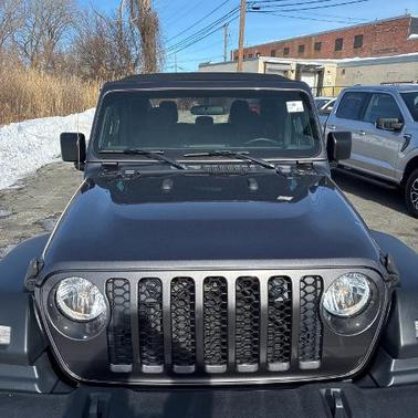 2020 Jeep Gladiator SPORT