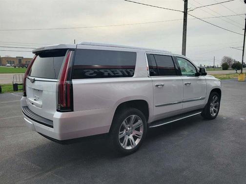 2016 Cadillac Escalade ESV Premium
