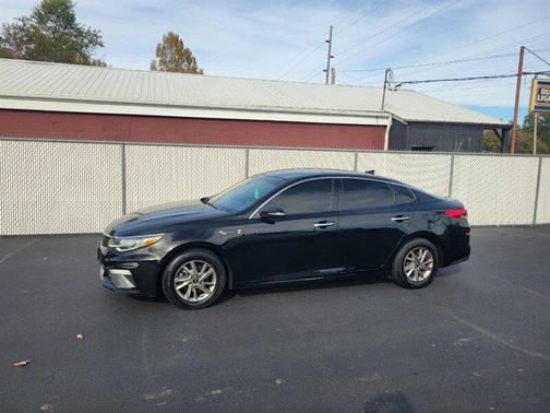 2020 Kia Optima LX