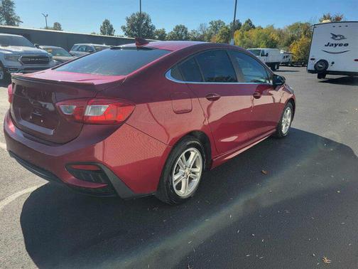 2017 Chevrolet Cruze LT