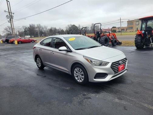 2020 Hyundai Accent SE