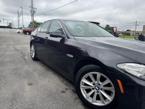 2016 BMW 528 528i