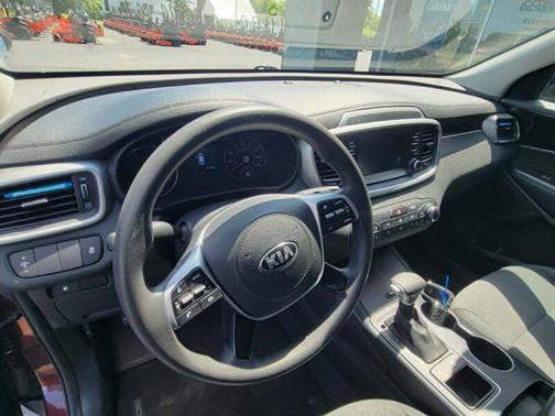 Sangria 2020 Kia Sorento LX