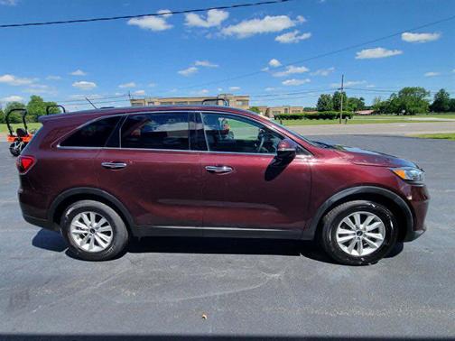 Sangria 2020 Kia Sorento LX