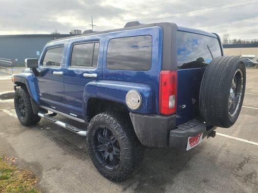 2006 Hummer H3 Base