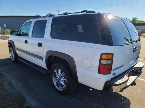 2003 Chevrolet Suburban 1500 LS