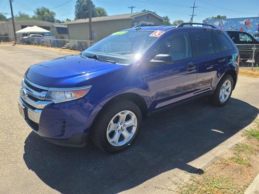 Deep Impact Blue Metallic 2013 Ford Edge SE