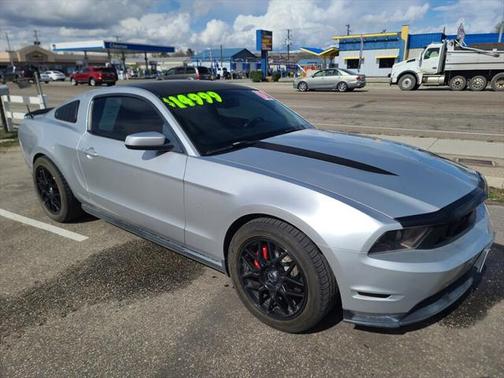 2010 Ford Mustang GT Premium