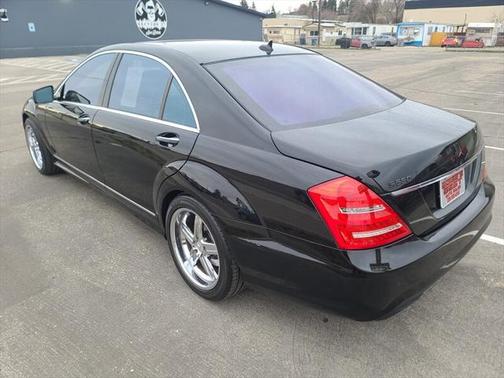 2010 Mercedes-Benz S-Class S 550