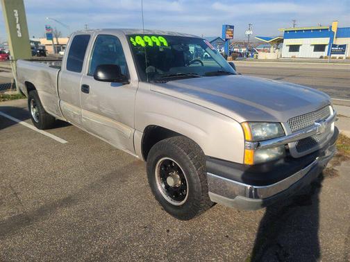 2004 Chevrolet Silverado 1500 LS Extended Cab