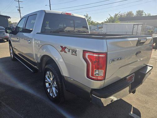 Magnetic Metallic 2015 Ford F-150 XLT