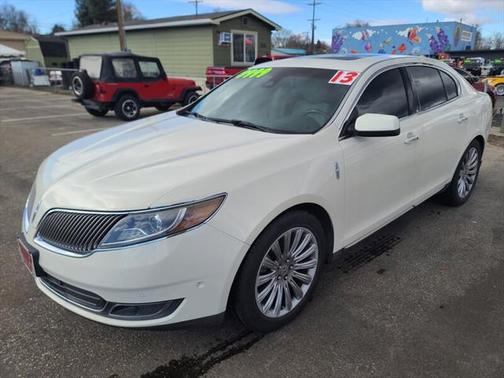 2013 Lincoln MKS Base