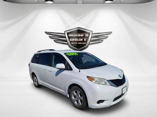 2013 Toyota Sienna LE