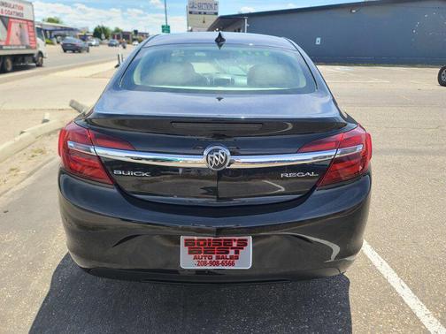 Black Diamond Tricoat 2015 Buick Regal Base