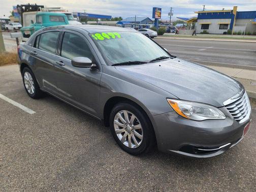 Tungsten Metallic Clearcoat 2011 Chrysler 200 Touring