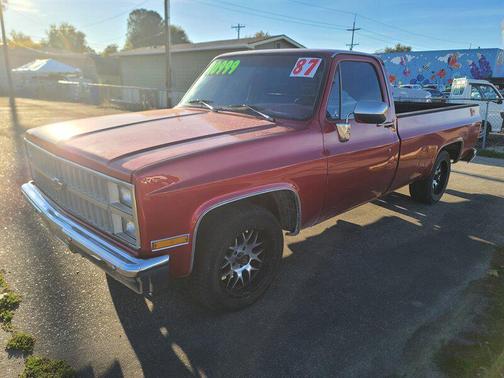 1987 Chevrolet C10/K10 Base