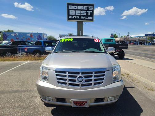 Gold Mist 2007 Cadillac Escalade Base