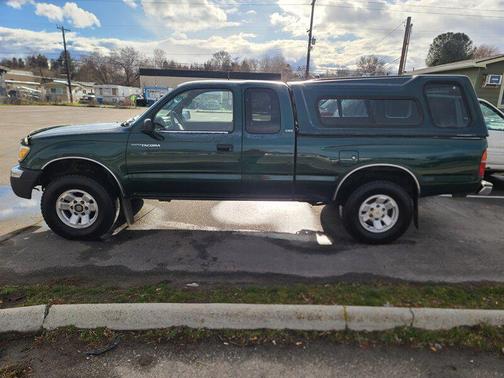 1999 Toyota Tacoma Base